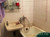 Продаю двухкомнатную в центре